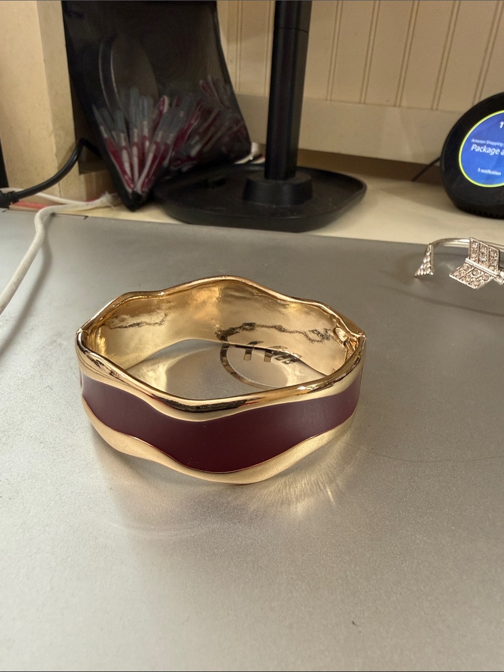 Chico’s gold burgandy hinged bracelet. Beautiful classy